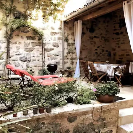 Le Patio De St Antonin *